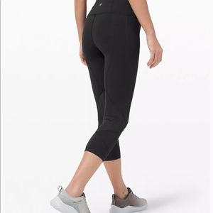 Pace rivals high rise crop 22”